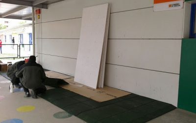 Tenemos Rocodromo en el cole!!!