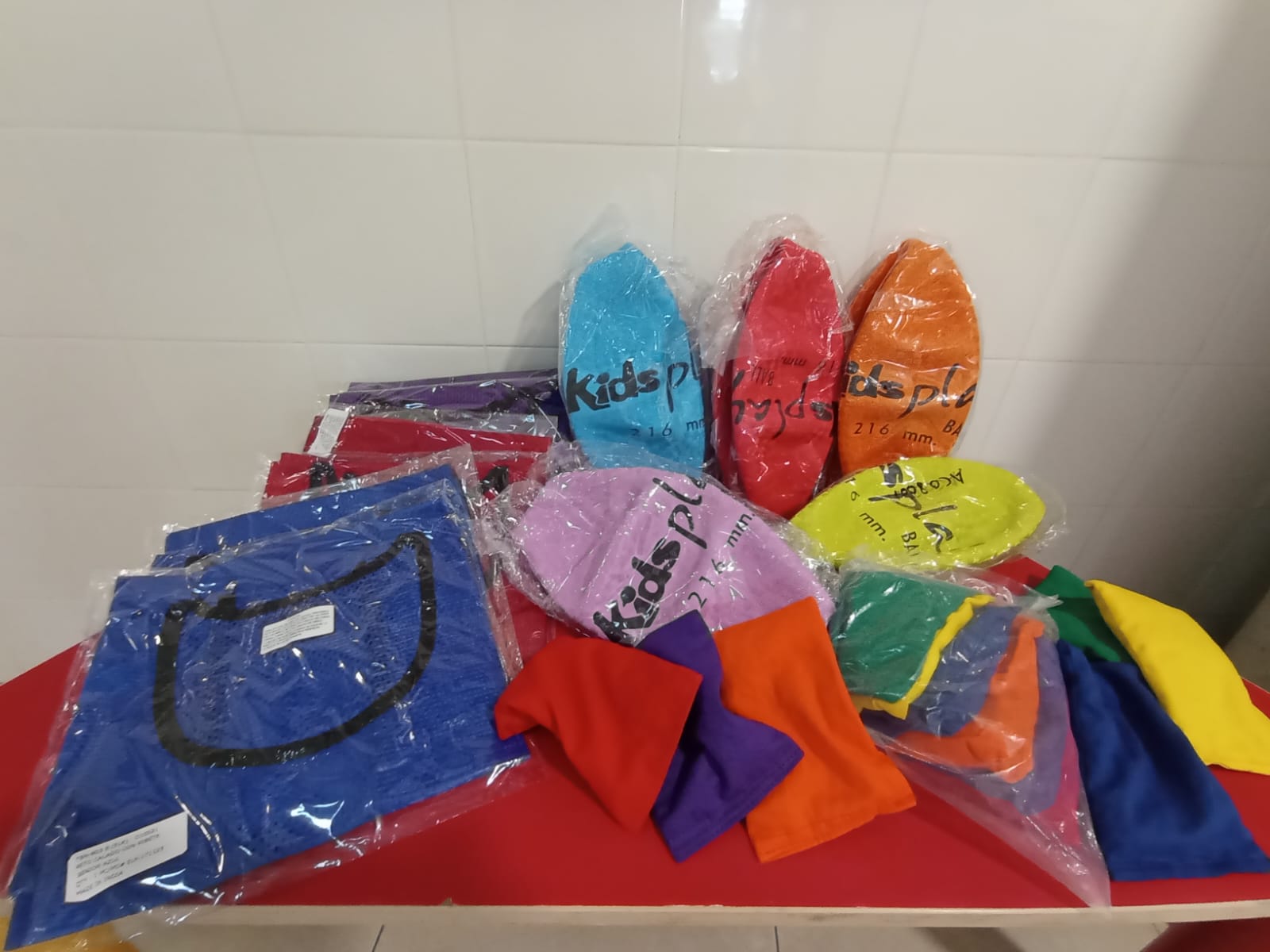 Donación de material deportivo